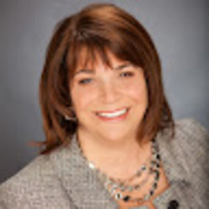 Meet your Posher, Suzanne